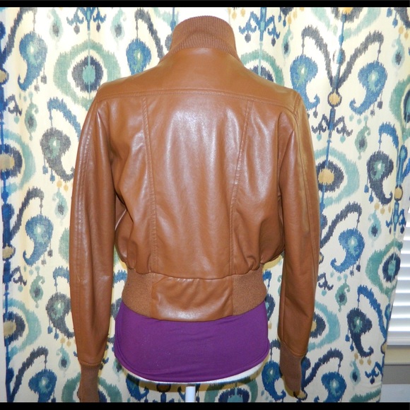 Brown leather jacket - Picture 3 of 4